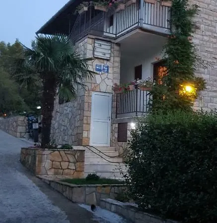 Apartman Master Lupi M&S Vrboska Exterior photo