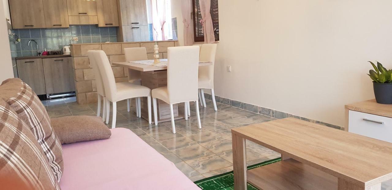Apartment Master Lupi M&s Vrboska
